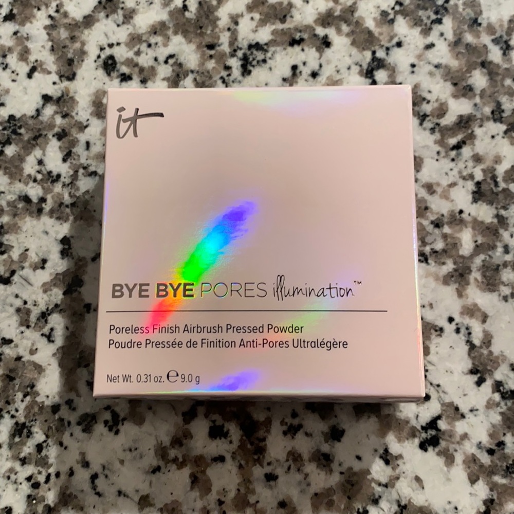 It Cosmetics Bye Bye Pores Illumination Powder